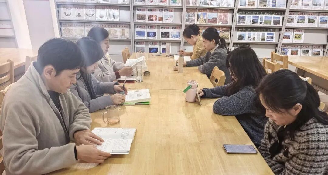 1763101007929145.jpg 640 (1).jpg